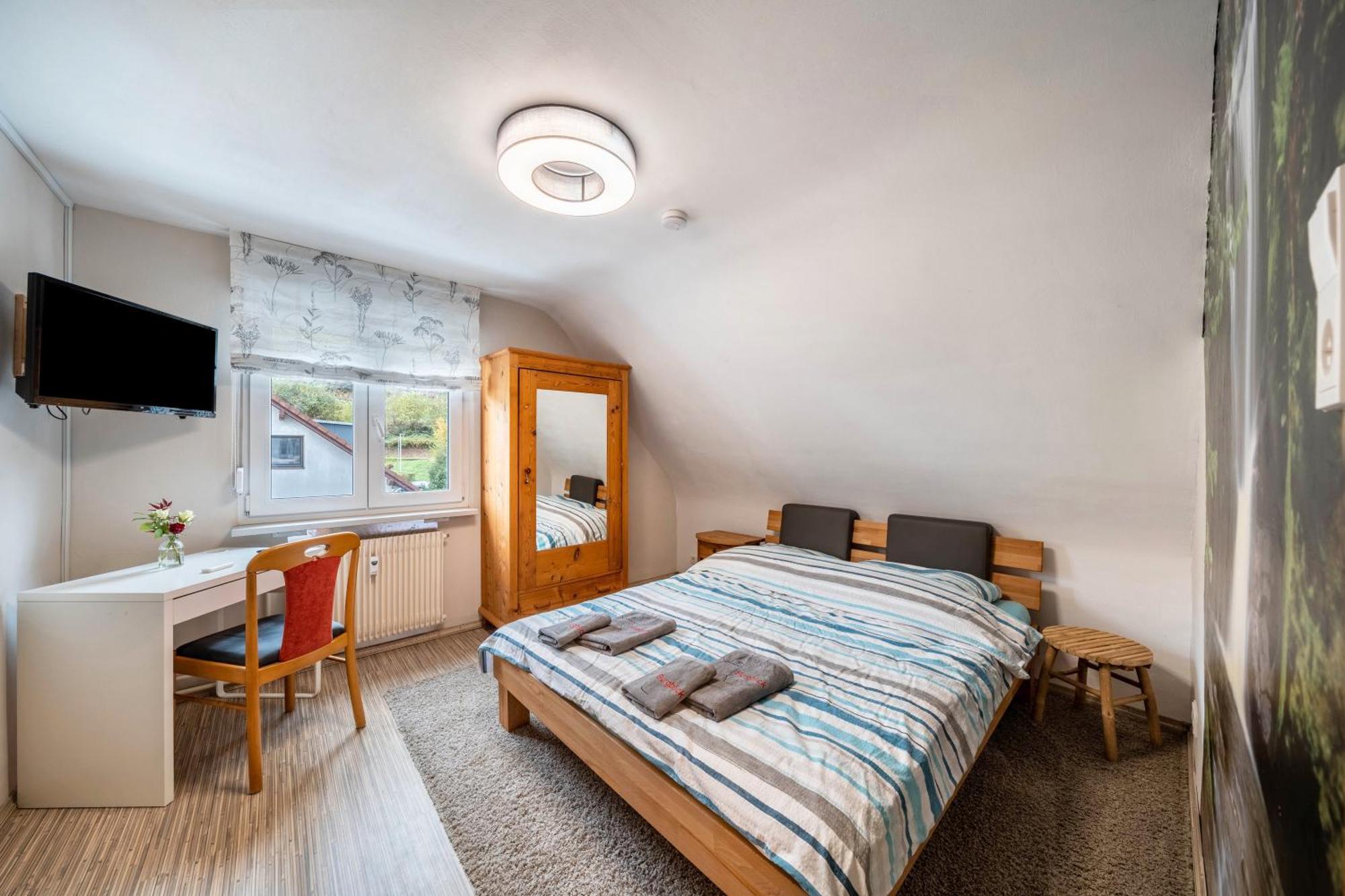 Ferienwohnung Burgblick Хаузах Екстериор снимка
