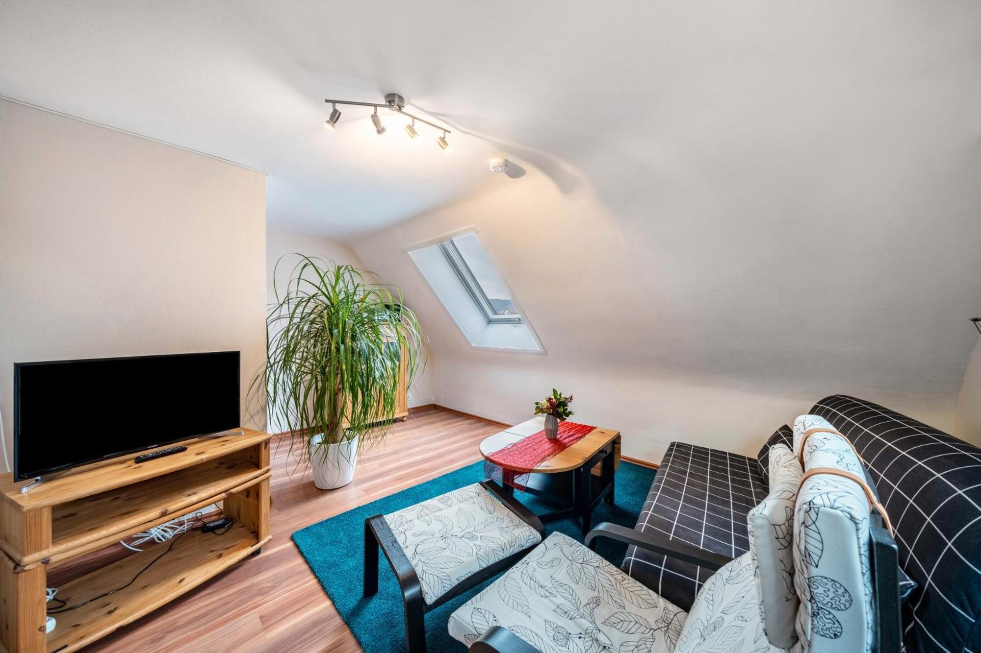 Ferienwohnung Burgblick Хаузах Екстериор снимка