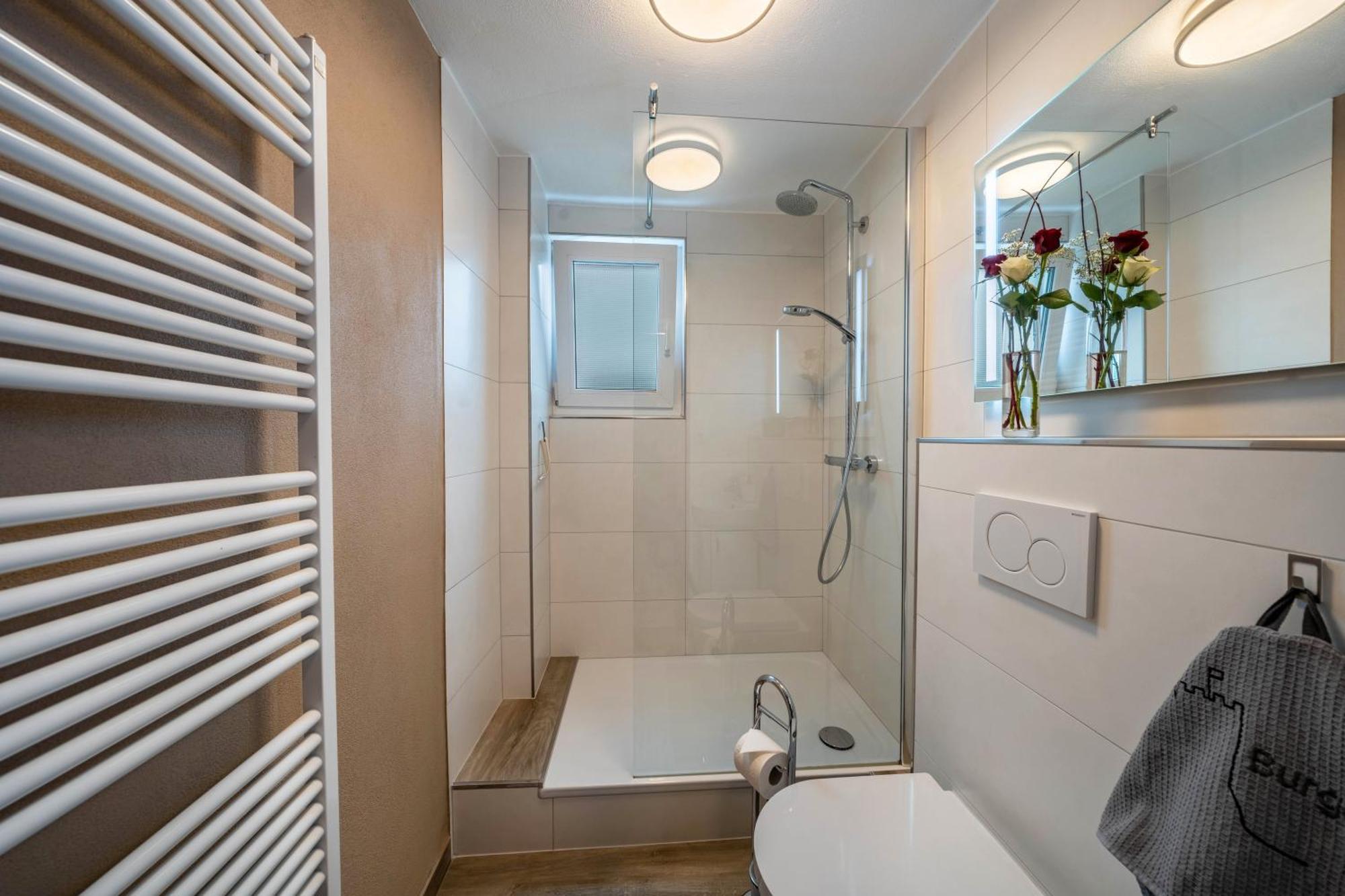 Ferienwohnung Burgblick Хаузах Екстериор снимка